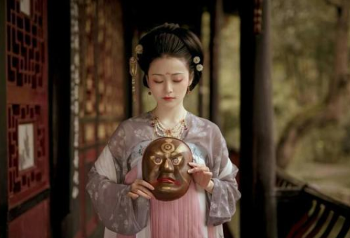 为什么近年汉服文化备受推崇？汉服能算是正装吗？