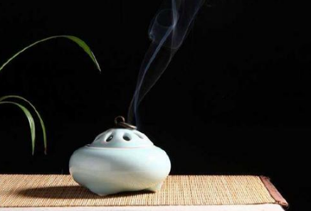 香炉中放什么可以提高运势？这五种分别有什么含义？