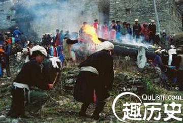 羌族丧葬习俗 羌族人是怎样进行吊唁的