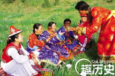 裕固族的生活礼仪与禁忌  出门看黄历办事也看黄历