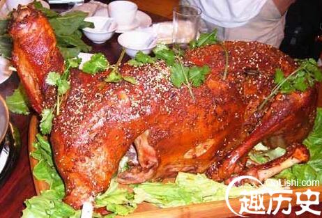蒙古族饮食  蒙古族的饮食文化有什么独具特色