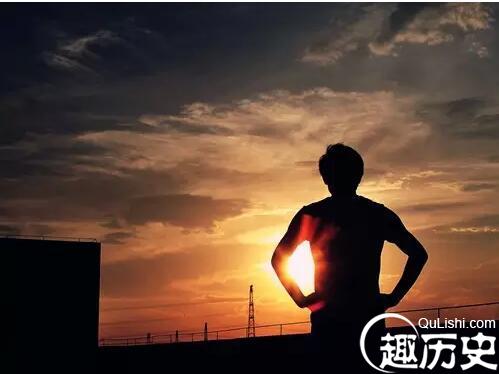 三十而立：三十立什么四十惑什么五十知什么？