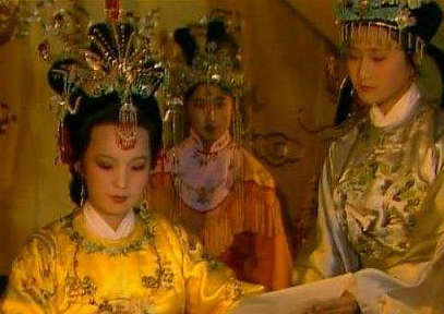 贾元春：古典小说《红楼梦》中人物，金陵十二钗之一