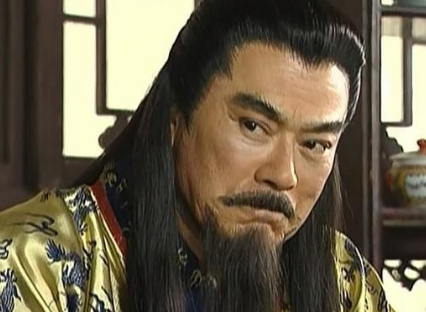文丑丑作为雄霸的得力助手 为什么最后还是会背叛他呢