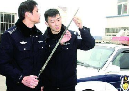 历史上真正的倚天剑 不仅仅是用来装饰着玩玩的普通佩剑
