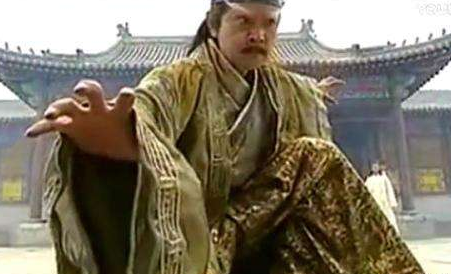 天鹰教的教主殷天正如何 教派的下属分别有谁