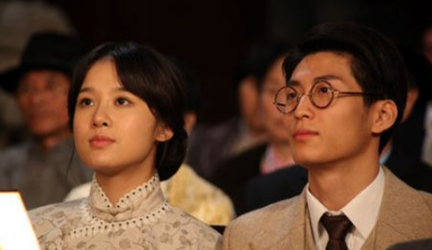 师生相恋生下一对龙凤胎,生下的女儿长大后享誉文坛无人不知!