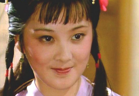 《红楼梦》贾惜春形容尚小，是什么造就了一个小女孩的面冷心冷？