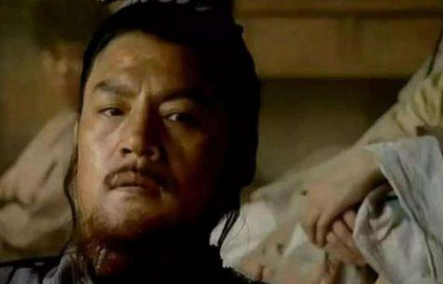 岳不群为何执着于辟邪剑谱？风清扬为何选择令狐冲继承独孤九剑？