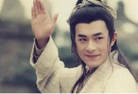 &ldquo;一见杨过误终身&rdquo;是什么意思？杨过戴面具的原因是什么？