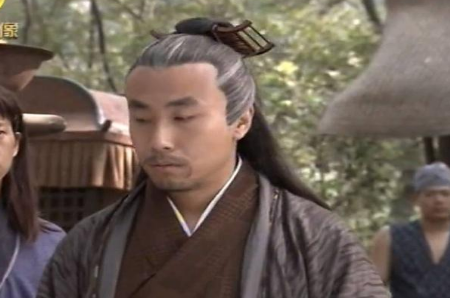 天龙八部中赵钱孙的感情问题是什么样的 为什么说他是一个痴人呢